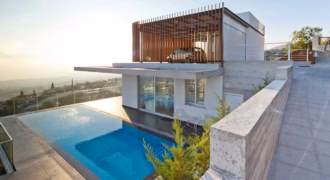 Luxury Villa In Apartment
