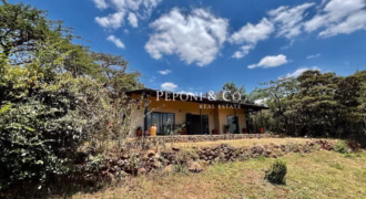 Stunning cottage overlooking the Nairobi National Park